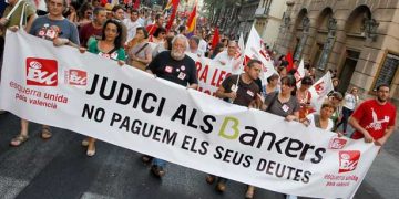 «Πλημμύρισε» η Μαδρίτη από διαδηλώσεις κόντρα στα μέτρα λιτότητας