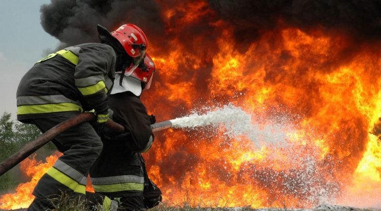 Υπό μερικό έλεγχο η πυρκαγιά στη Μικροκώμη του Δήμου Βόλβης 4