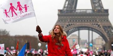 Παρίσι: Διαδηλώσεις κατά των γάμων ομοφυλοφίλων