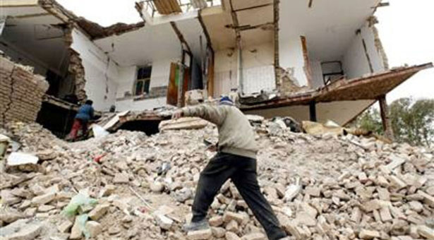 Φονικός ο σεισμός στο Ιράν