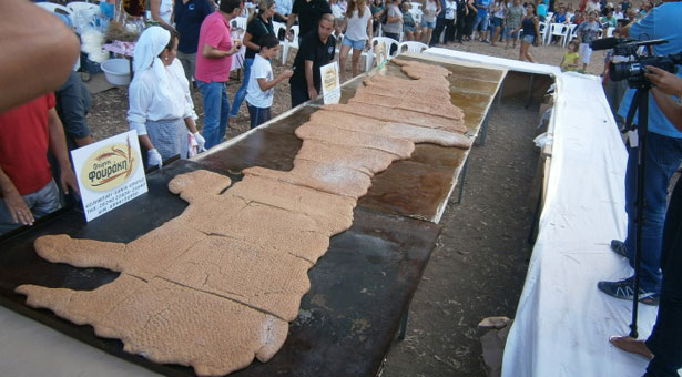 Κρητικός ντάκος για ρεκόρ Γκίνες