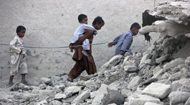 Ξεπέρασαν τους 200 οι νεκροί απο τον σεισμό στο Πακιστάν