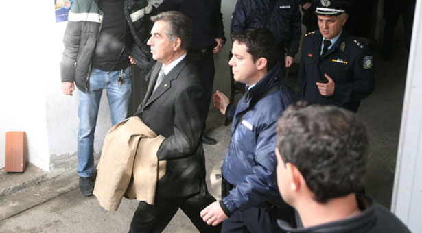 Στην φυλακή ο πρώην δήμαρχος Θεσσαλονίκης. Άντε ένας ένας...