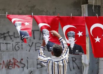 Σε 18 μήνες η διάλυση της Τουρκίας;