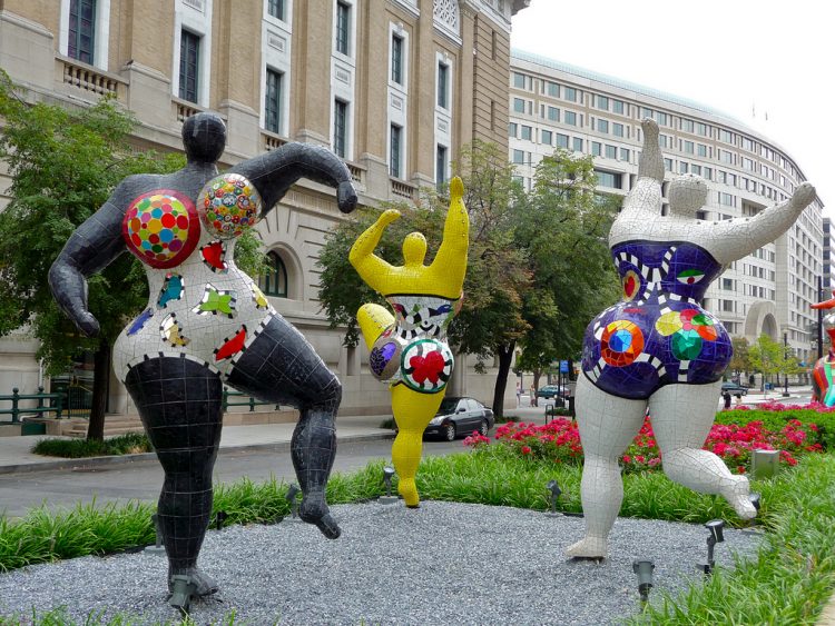 Η Google τιμά τη διάσημη γλύπτρια Niki de Saint Phalle