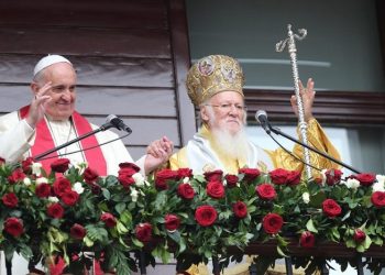 Η ιστορική συνάντηση Βαρθολομαίου-Πάπα σε 6 φωτογραφίες