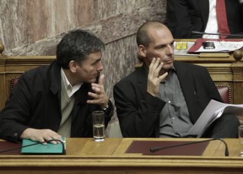 Τσακαλώτος: Η Ελλάδα στο Eurogroup αντιμετώπισε «ωμή εξουσία και εκβιασμό»