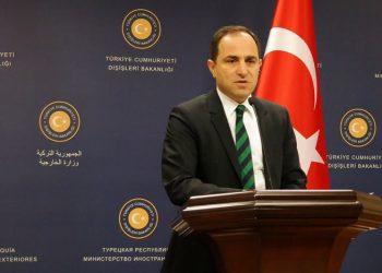 «Κατά λάθος δεσμεύσαμε το μισό Αιγαίο», λέει το τουρκικό ΥΠΕΞ