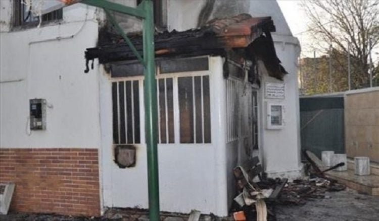 Η Ελλάδα απαντά στην Τουρκία για τη φωτιά στο τέμενος της Κομοτηνής