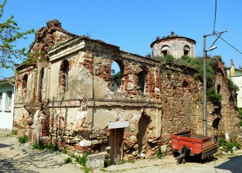 Σοκ: Οι Τούρκοι πουλάνε ελληνική εκκλησία της μικρασιατικής Τρίγλιας