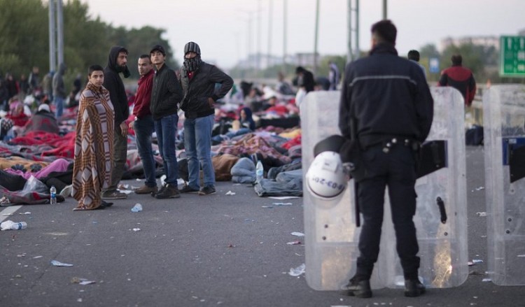 Αδριανούπολη-Ειδομένη-Αιγαίο: Τρεις πύλες εισόδου προσφύγων, τρεις εικόνες