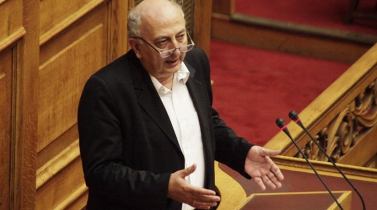 Γ. Αμανατίδης: Η Ελλάδα δεν αναγνωρίζει τα διαβατήρια των Σκοπίων