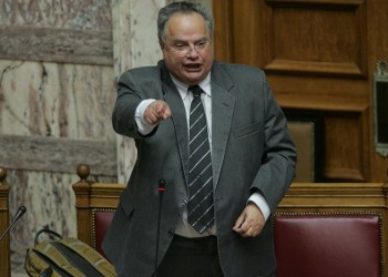 Επιστολή Κοτζιά για τα Σκόπια προκάλεσε θύελλα στη Βουλή