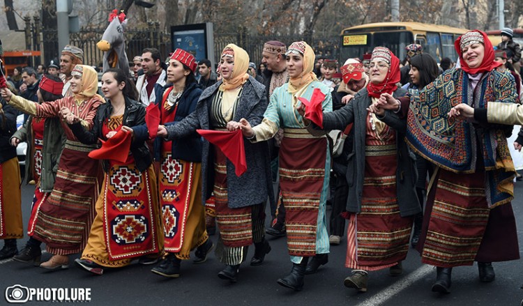 Την έναρξη της νηστείας των Απόκρεω γιόρτασαν οι Αρμένιοι (φωτο)