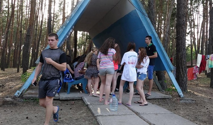 Η ομογένεια δίπλα στα παιδιά της Ουκρανίας – Από τις εμπόλεμες ζώνες σε κατασκήνωση (φωτο)