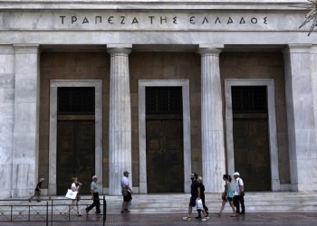 Κορονοϊός: Τα τρία σενάρια για την ελληνική οικονομία