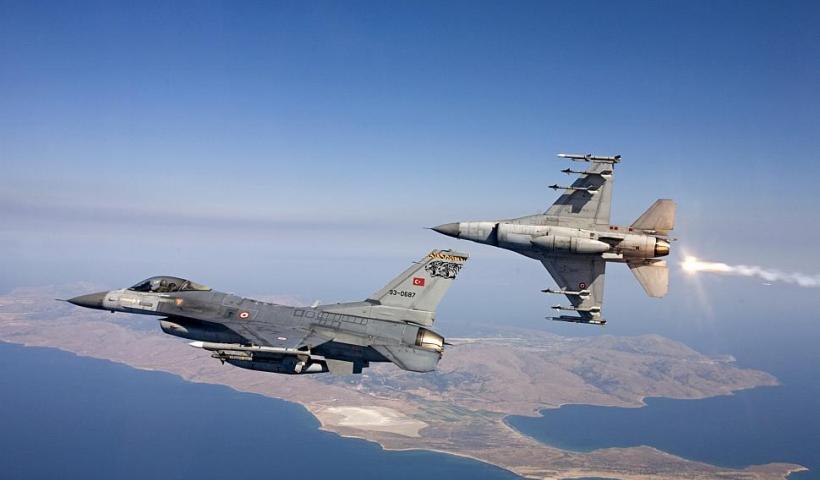 Νέες παραβιάσεις στο Αιγαίο – Υπερπτήση τουρκικών F-16 πάνω από τη νήσο Παναγιά