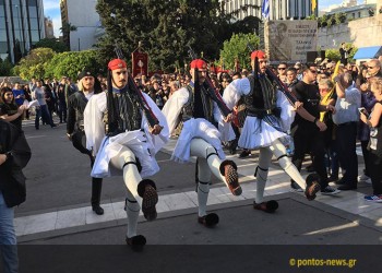 Θεσσαλονίκη: Έκθεση Πινάκων με θέμα τις Ευζωνικές Στολές