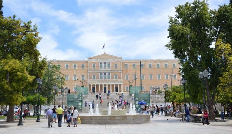 Στο Δήμο Αθηναίων αντιπροσωπεία Ποντίων από τον ΣΠΟΣ Νότιας Ελλάδας για την πλατεία Συντάγματος