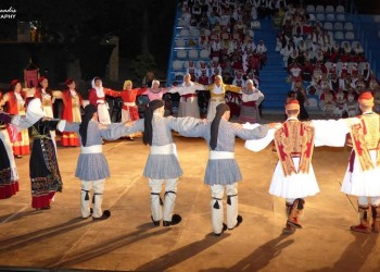 «3ο Φεστιβάλ Χορών στο νησί της Μαστίχας»: Η μεγάλη γιορτή του πολιτισμού της Χίου