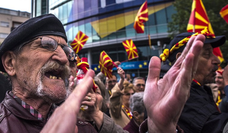 Σκόπια: Το ψέμα έχει κοντά ποδάρια