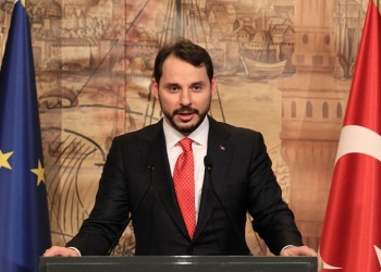 Παραιτήθηκε ο Μπεράτ Αλμπαϊράκ, ο υπουργός Οικονομικών της Τουρκίας