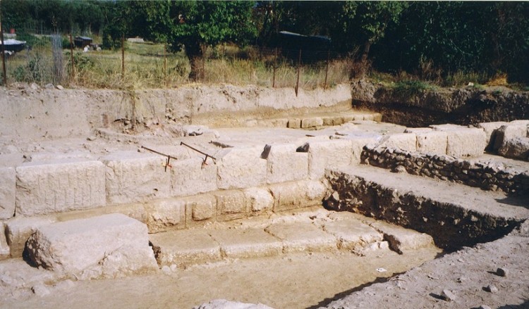 Σημαντική αρχαιολογική ανακάλυψη – Ταυτοποιήθηκε το ιερό της Αμαρυσίας Αρτέμιδος στην Αμάρυνθο (φωτο)