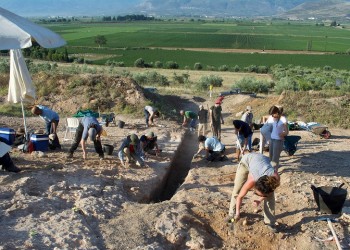 Κοντά στον Ορχομενό βρέθηκε ένας από τους μεγαλύτερους μυκηναϊκούς τάφους! (φωτο)