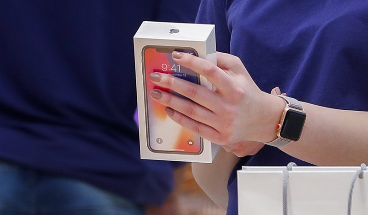 Το συγνώμη της Apple για όσα συμβαίνουν σε παλαιότερα iPhone