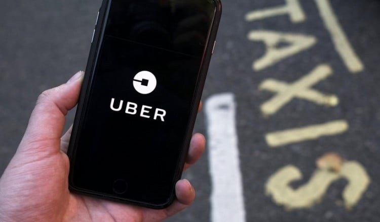 Η Uber απέλυσε μέσω βιντεοκλήσης 3.500 υπαλλήλους λόγω της πανδημίας