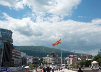 ΠΓΔΜ: Το 61% των πολιτών θέλει λύση στην ονομασία και ένταξη σε ΕΕ και NATO