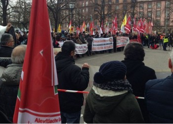 Διαδηλώσεις Κούρδων σε Στρασβούργο και Παρίσι κατά Ερντογάν