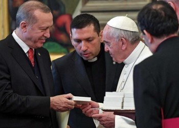 Ο Ερντογάν στο Βατικανό σε κρίσιμη συνάντηση με τον Πάπα (φωτο)