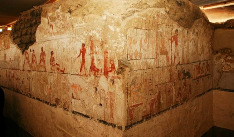 Τάφος ιέρειας ανακαλύφθηκε κοντά στις πυραμίδες της Γκίζας (φωτο)