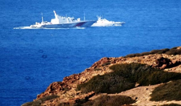 Σκηνικό έντασης στα Ίμια: Οι Τούρκοι εμβόλισαν ελληνικό σκάφος