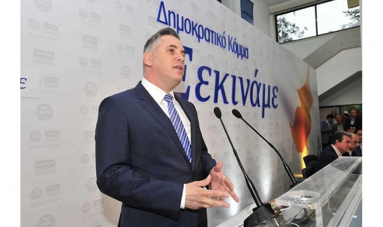Ο υποψήφιος για την κυπριακή προεδρία Νικόλας Παπαδόπουλος στην Αθήνα - Cover Image