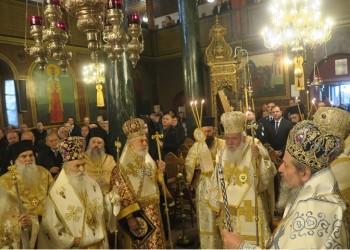 Καστοριά: Η Ιερά Σύνοδος της Εκκλησίας τίμησε Παύλο Μελά και Μακεδονομάχους
