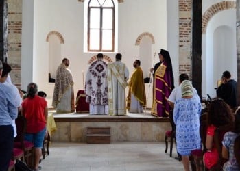 Στην Απολλωνιάδα Προύσας τίμησαν τον Άγιο Παντελεήμονα (φωτο)
