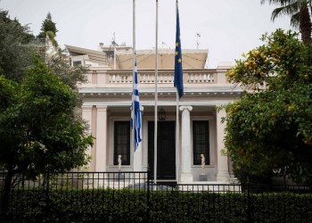 Σχέδιο για την τόνωση της ελληνικής οικονομίας παρουσιάζει αύριο η κυβέρνηση