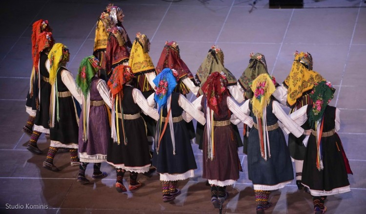 Το Κέντρο Πολιτισμού Ίδρυμα Σταύρος Νιάρχος γίνεται ένα χοροστάσι παραδοσιακών χορών