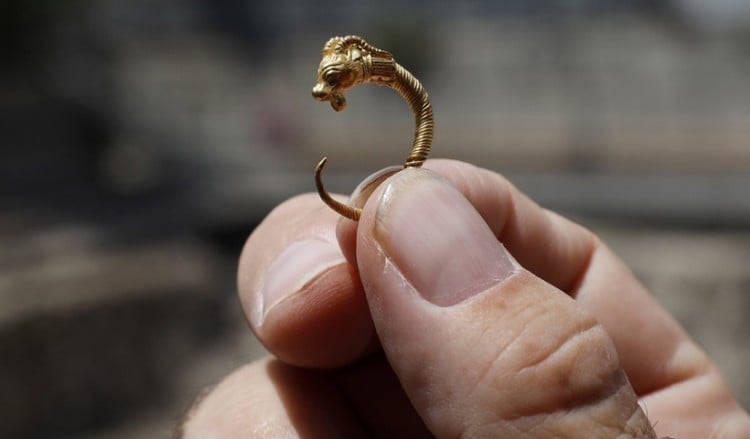 Στην Ιερουσαλήμ βρέθηκε χρυσό σκουλαρίκι - απόδειξη της ελληνιστικής επιρροής (φωτο)