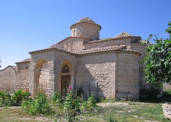 Θεία Λειτουργία στην Παναγία Κανακαριά της Κύπρου μετά από 42 χρόνια