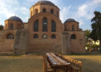 Έξι αιώνες μετά, βυζαντινό δειπνοτράπεζο στην Κοσμοσώτειρα Φερών με άρωμα Καππαδοκίας (φωτο)