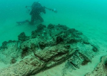 Αρχαιολογικές ανακαλύψεις: Βρέθηκε ναυάγιο πλοίου 400 ετών στις ακτές της Πορτογαλίας