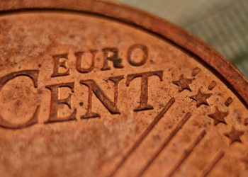 Wall Street Journal: Το τέλος του ευρώ είναι πλησιέστερα από ό,τι πιστεύουμε