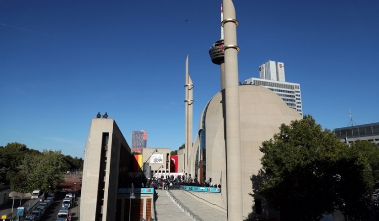 Η Τουρκία χτίζει τζαμιά στο εξωτερικό, εξαλείφει τον χριστιανισμό στο εσωτερικό
