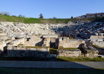 «Το 2022 θα μπορεί να παραδοθεί το αρχαίο θέατρο Λάρισας»