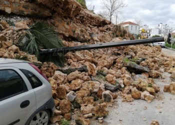 Χανιά: Κατέρρευσε μέρος του επιπρομαχώνα του Αγίου Δημητρίου (φωτο)