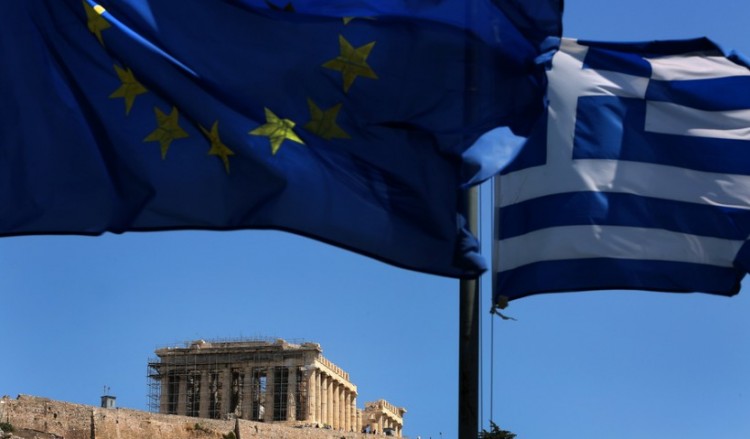 Θερινές προβλέψεις Κομισιόν για την Ελλάδα: Ύφεση 9% το 2020, ανάκαμψη 6% το 2021