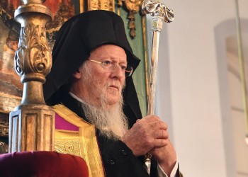 Πατριάρχης Βαρθολομαίος: Μένουμε σπίτι για να προφυλαχθούμε από τον φονικό ιό